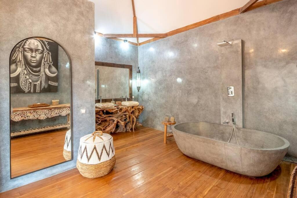 Secret River Villa - Luxury Villa 5 Bedrooms - Kerobokan - Canggu Exterior foto